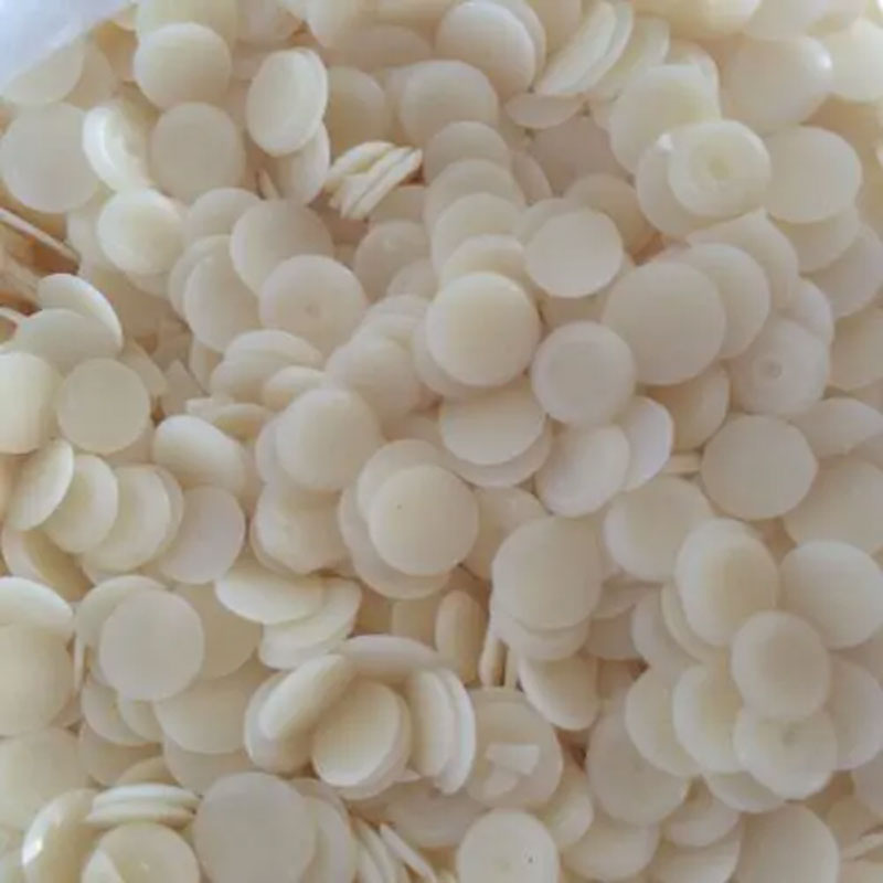 Wat zijn de producteigenschappen van alkylketeen -dimeer (AKD -wax)?